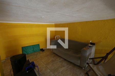 Casa à venda com 120m², 3 quartos e 4 vagasMesanino - Garagem
