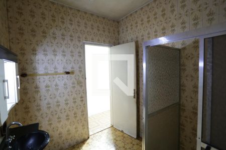 Casa à venda com 120m², 3 quartos e 4 vagasBanheiro