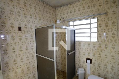 Casa à venda com 120m², 3 quartos e 4 vagasBanheiro