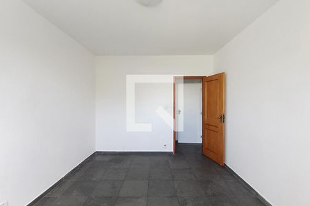 Quarto 1 de apartamento para alugar com 3 quartos, 120m² em Jardim Guanabara, Rio de Janeiro