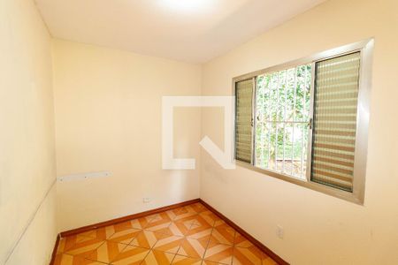 Casa à venda com 120m², 3 quartos e 2 vagasQuarto 2