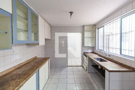 Casa à venda com 120m², 3 quartos e 2 vagasCozinha