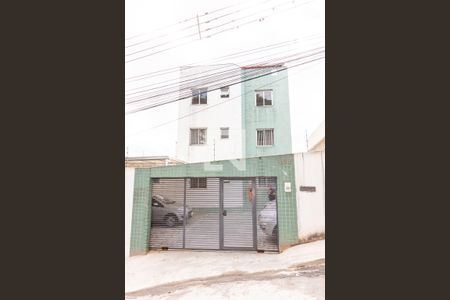 Fachada do Condomínio de apartamento para alugar com 2 quartos, 140m² em Piratininga (venda Nova), Belo Horizonte