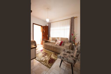 Sala de casa para alugar com 4 quartos, 220m² em Jaguaribe, Osasco