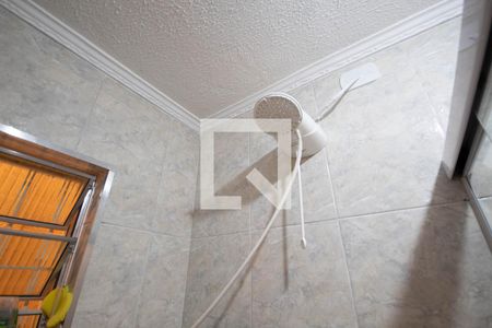 Casa para alugar com 220m², 4 quartos e 1 vaga Casa para alugar com 220m², 4 quartos e 1 vagaBanheiro Corredor
