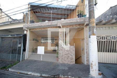 Fachada de casa para alugar com 4 quartos, 220m² em Jaguaribe, Osasco