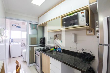 Apartamento à venda com 65m², 2 quartos e 1 vaga Apartamento à venda com 65m², 2 quartos e 1 vagaCozinha