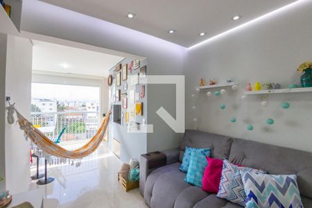 Sala de Estar de apartamento à venda com 2 quartos, 65m² em Vila Ester (zona Norte), São Paulo