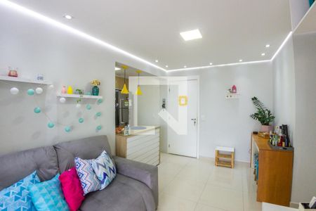 Sala de Estar de apartamento à venda com 2 quartos, 65m² em Vila Ester (zona Norte), São Paulo