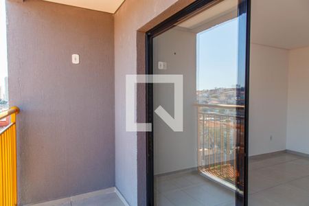 Varanda de kitnet/studio à venda com 1 quarto, 28m² em Vila Carrão, São Paulo