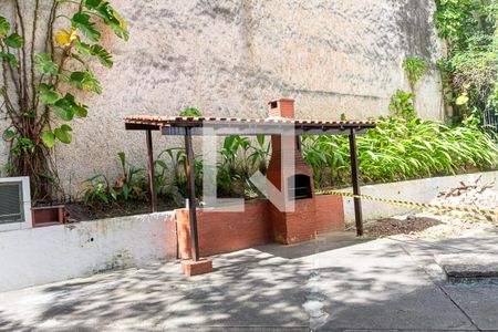 Apartamento à venda com 78m², 2 quartos e sem vaga Apartamento à venda com 78m², 2 quartos e sem vagaÁrea comum - Churrasqueira