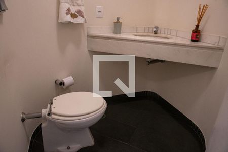 Apartamento à venda com 187m², 4 quartos e 2 vagasLavabo