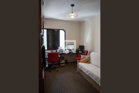 Apartamento à venda com 187m², 4 quartos e 2 vagasQuarto 2