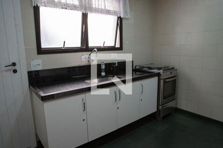 Apartamento à venda com 187m², 4 quartos e 2 vagasÁrea comum - Salão de festas