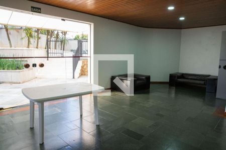 Apartamento à venda com 187m², 4 quartos e 2 vagasÁrea comum - Salão de festas