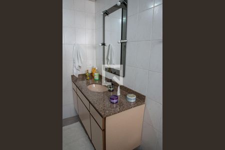 Apartamento à venda com 187m², 4 quartos e 2 vagasBanheiro da Suíte 4