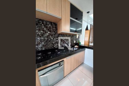 Apartamento para alugar com 102m², 2 quartos e 1 vaga Apartamento para alugar com 102m², 2 quartos e 1 vagaCozinha