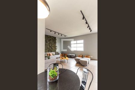 Studio para alugar com 25m², 1 quarto e sem vaga Studio para alugar com 25m², 1 quarto e sem vagaÁrea Comum - Salão de Festas