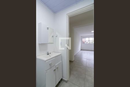 1o. Andar - Lavabo de casa para alugar com 2 quartos, 100m² em Ipiranga, São Paulo