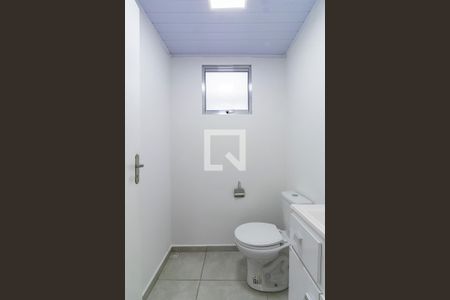 1o. Andar - Lavabo de casa para alugar com 2 quartos, 100m² em Ipiranga, São Paulo