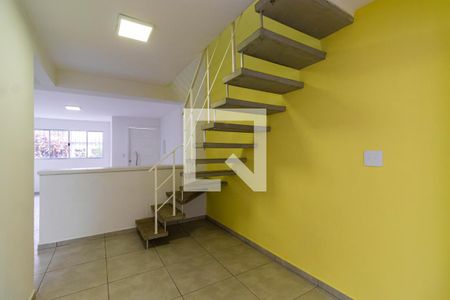 1o. Andar - Sala de jantar de casa para alugar com 2 quartos, 100m² em Ipiranga, São Paulo