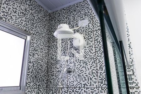 Casa para alugar com 100m², 2 quartos e sem vaga2o. Andar - Banheiro