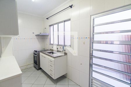 Cozinha de casa para alugar com 1 quarto, 54m² em Jardim Oriental, São Paulo