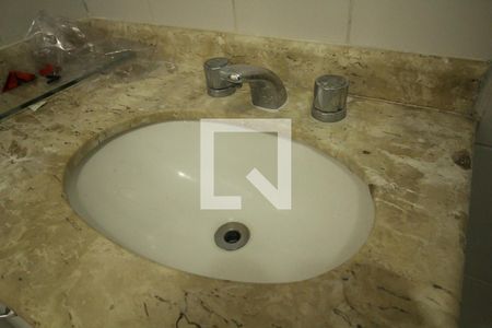 Apartamento à venda com 63m², 3 quartos e 1 vaga Apartamento à venda com 63m², 3 quartos e 1 vagaBanheiro