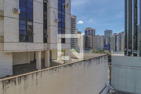Apartamento à venda com 240m², 4 quartos e 4 vagasVista da Suíte 1