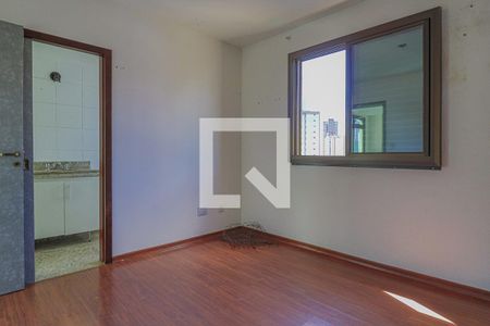 Apartamento à venda com 240m², 4 quartos e 4 vagasSuíte 4 - Cobertura