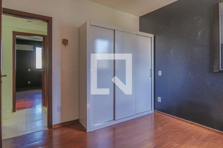 Apartamento à venda com 240m², 4 quartos e 4 vagasSuíte 2