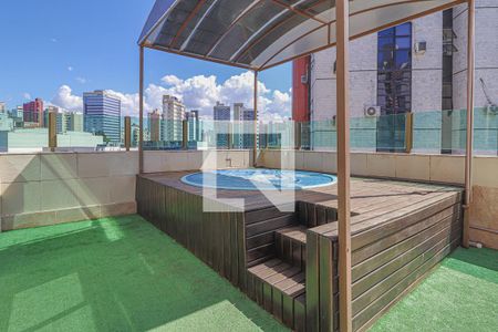 Apartamento à venda com 240m², 4 quartos e 4 vagasPiscina