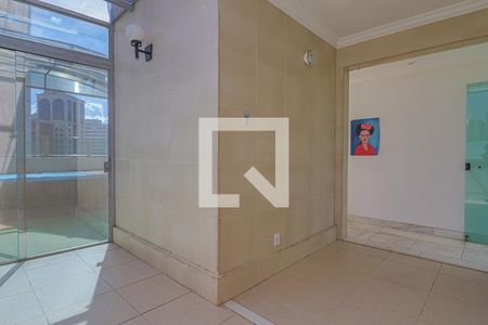 Apartamento à venda com 240m², 4 quartos e 4 vagasCobertura
