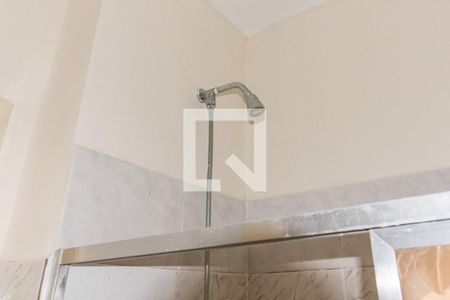 Apartamento à venda com 72m², 2 quartos e sem vagaBanheiro social