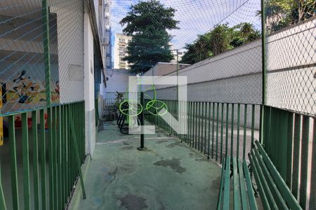 Apartamento à venda com 72m², 2 quartos e sem vagaÁrea comum - Academia