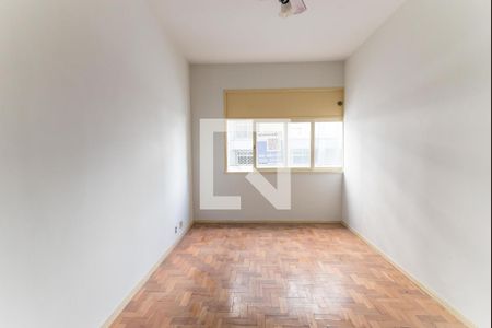Sala de Apartamento com 2 quartos, 72m² Maracanã