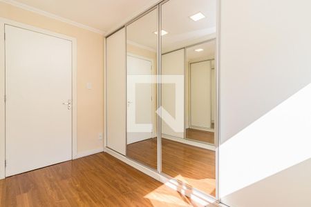 Closet de apartamento à venda com 2 quartos, 155m² em Medianeira, Porto Alegre