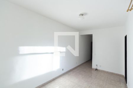Sala de apartamento para alugar com 1 quarto, 42m² em Madureira, Rio de Janeiro