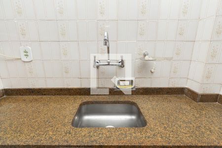 Detalhe da cozinha de apartamento para alugar com 1 quarto, 42m² em Madureira, Rio de Janeiro
