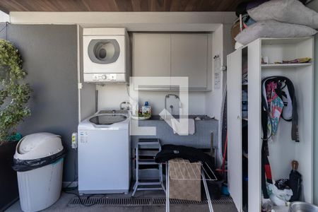 Apartamento à venda com 150m², 2 quartos e 2 vagas Apartamento à venda com 150m², 2 quartos e 2 vagasÁrea de Serviço