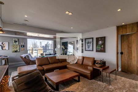 Sala de apartamento à venda com 2 quartos, 150m² em Vila Nova Conceição, São Paulo