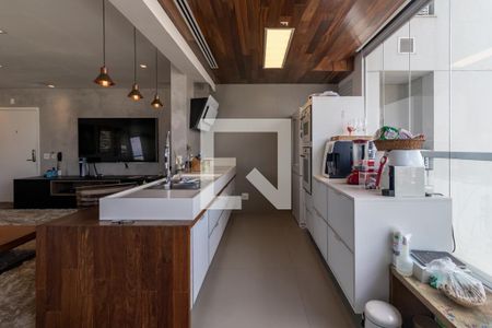 Apartamento à venda com 150m², 2 quartos e 2 vagas Apartamento à venda com 150m², 2 quartos e 2 vagasCozinha