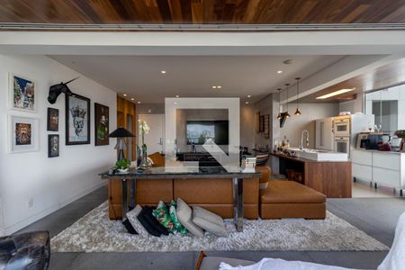 Sala de apartamento à venda com 2 quartos, 150m² em Vila Nova Conceição, São Paulo