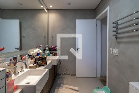 Apartamento à venda com 150m², 2 quartos e 2 vagas Apartamento à venda com 150m², 2 quartos e 2 vagasBanheiro