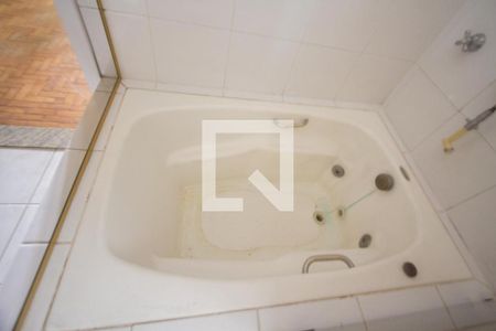 Casa à venda com 260m², 3 quartos e 4 vagasBanheira