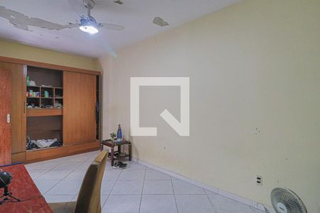 Casa à venda com 450m², 4 quartos e 3 vagasCasa 2 - Quarto 1