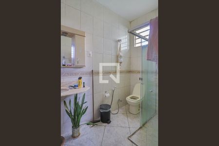 Casa à venda com 450m², 4 quartos e 3 vagasCasa 2 - Banheiro