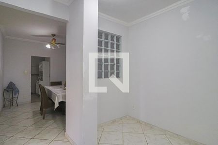 Casa à venda com 450m², 4 quartos e 3 vagasCasa 2 - Sala
