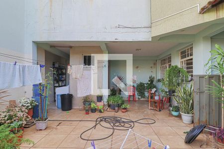 Casa à venda com 450m², 4 quartos e 3 vagasCasa 2 - Varanda