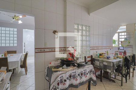 Casa à venda com 450m², 4 quartos e 3 vagasCasa 2 - Cozinha